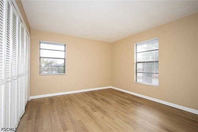 Building Photo - 6142 Whiskey Creek Dr