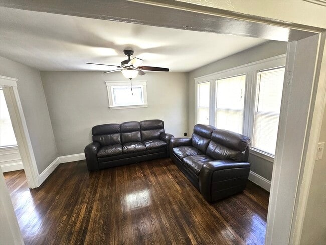 Building Photo - 42 Wood Ave