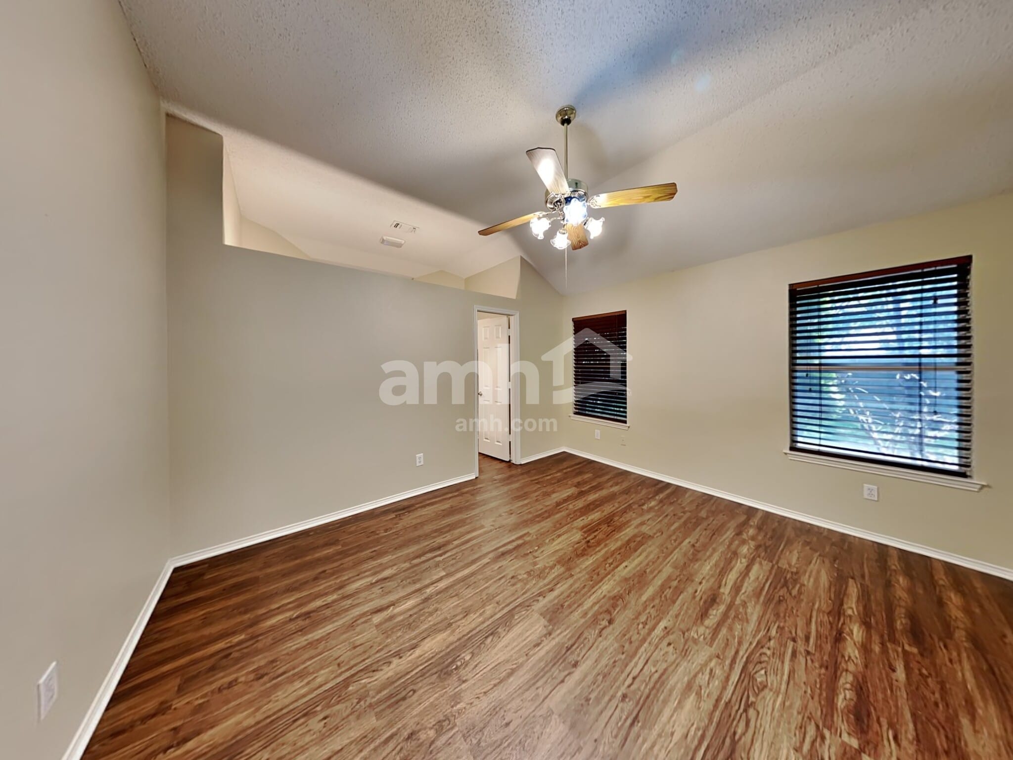 Building Photo - 307 Marshall Creek Rd