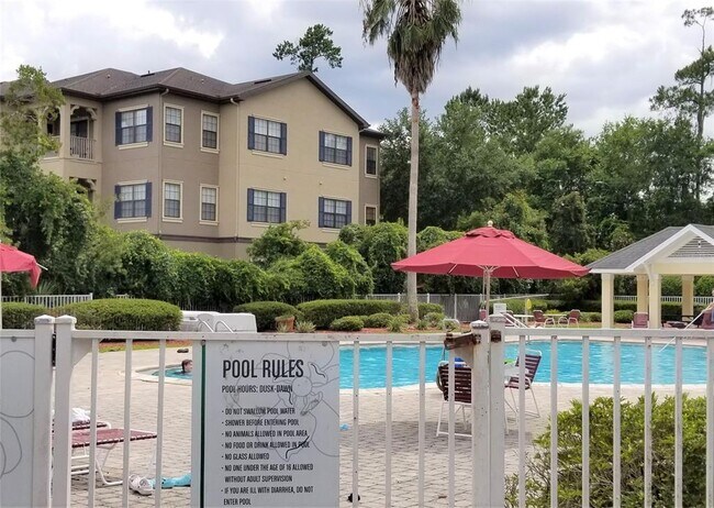 Building Photo - 4961 NW 43rd Ave