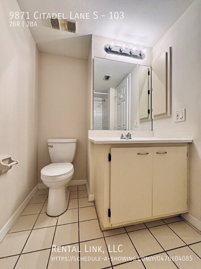 Building Photo - 9871 Citadel Ln