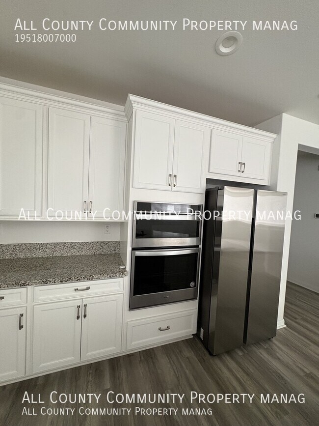Building Photo - 33067 Muscadelle Ct