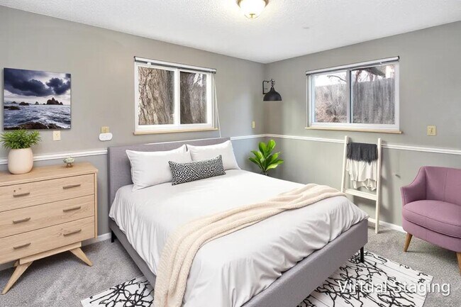 Building Photo - 602 Cherry St