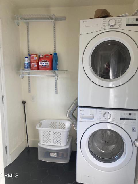 Building Photo - 238 N Palm Ave