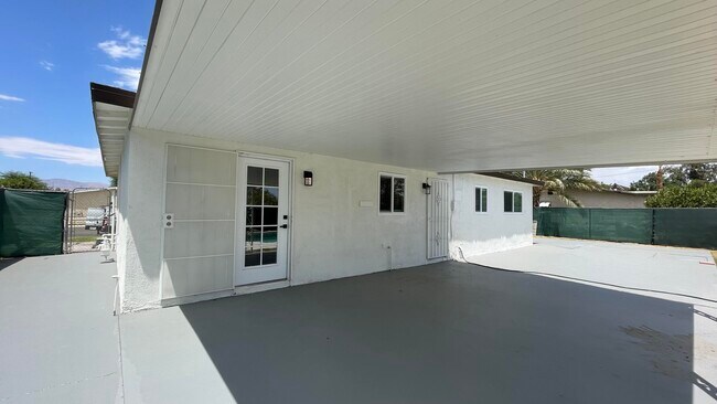 Building Photo - 81683 De Plata Ave