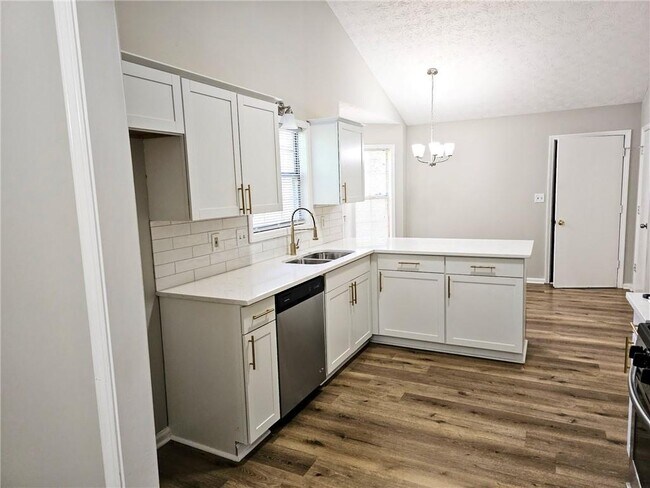 Building Photo - 4093 Chapel Mill Bend