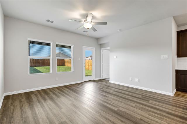 Building Photo - 604 Ezra Ln