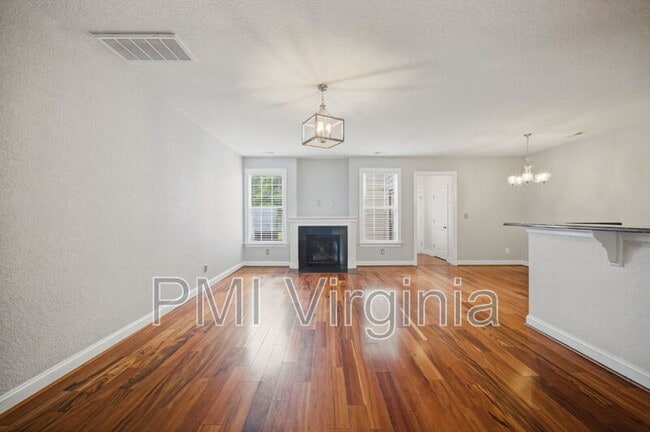 Building Photo - 810 Great Marsh Ave