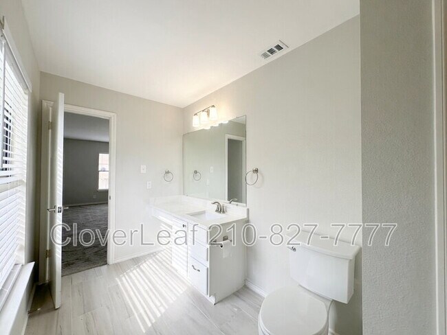 Building Photo - 7114 Teton Ridge
