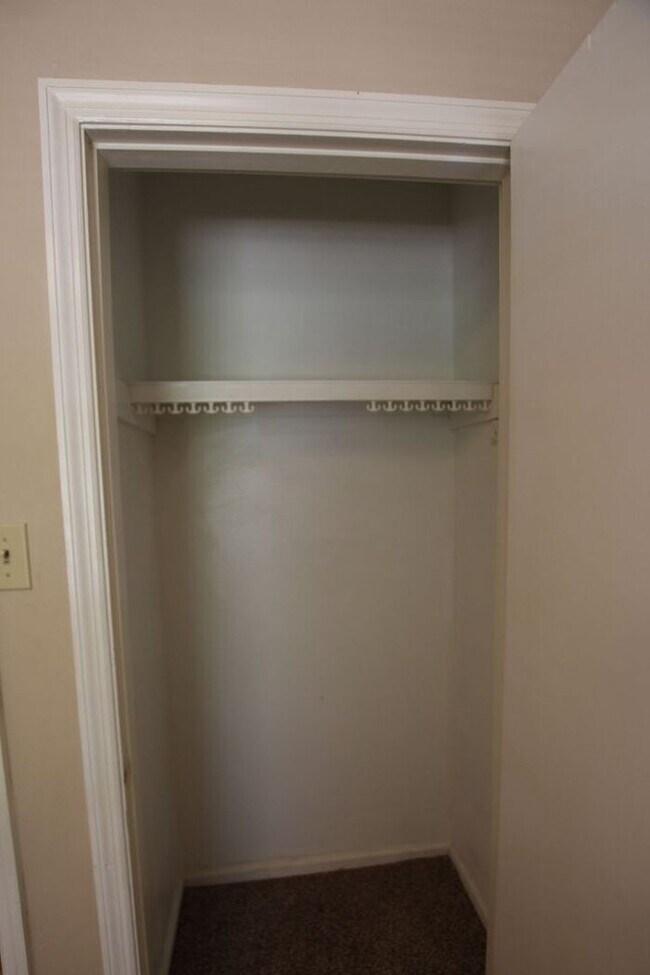 Building Photo - Beautiful 3 Bedroom, 2.5 Bath Townhome in Tyler – Available!