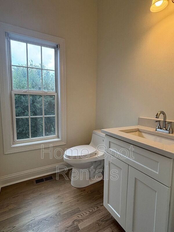 Building Photo - 2664 Rivers Edge Dr NE