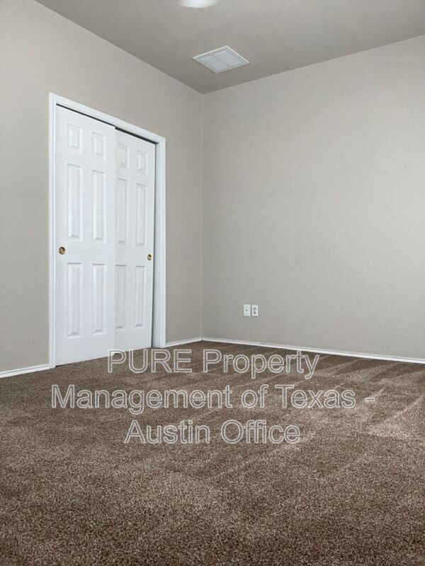 Building Photo - 302 Windridge Village Cove