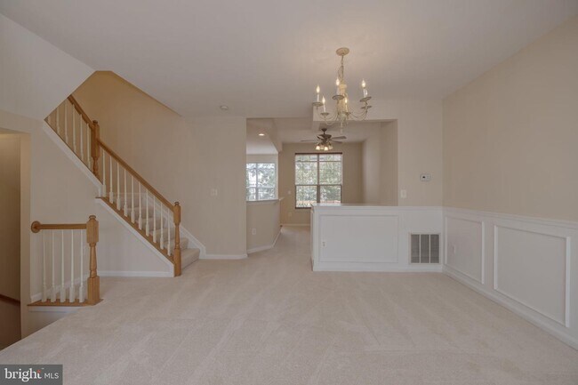 Building Photo - 6144 Cilantro Dr