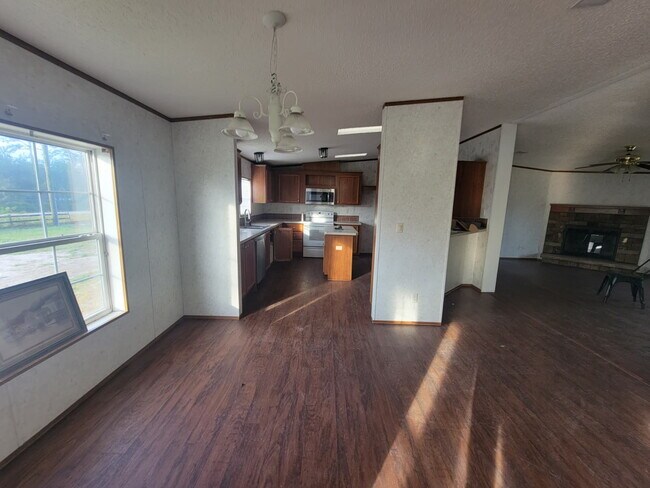 Building Photo - 4541 Deer Run Rd