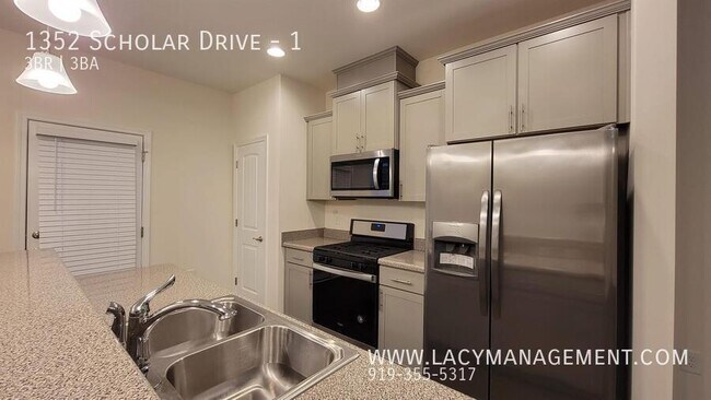 Building Photo - 1352 Scholar Dr