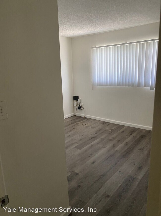 Building Photo - 16950 Blackhawk St