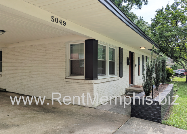 Building Photo - 5049 Alrose Ave
