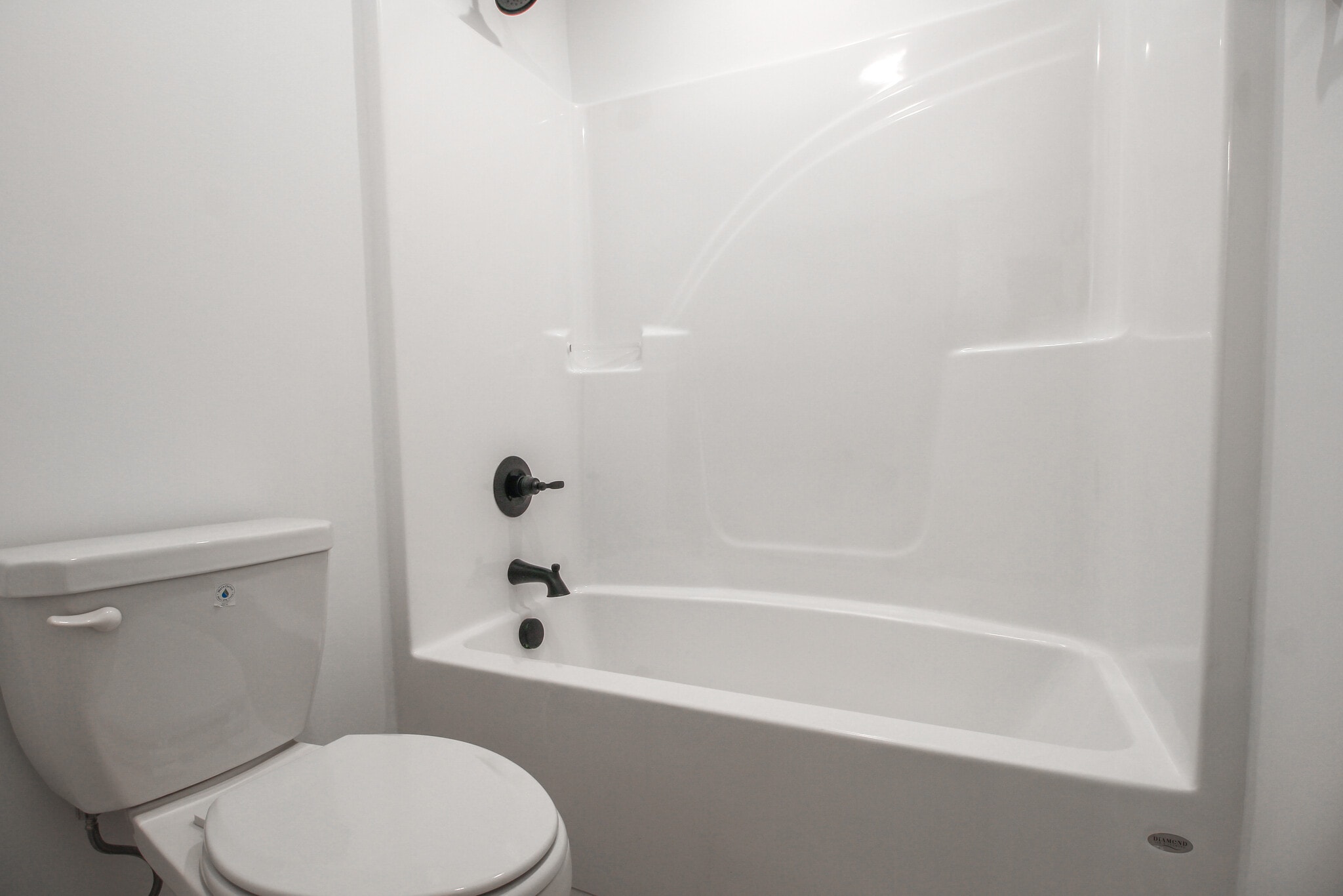 Building Photo - 2036 Warbler Dr