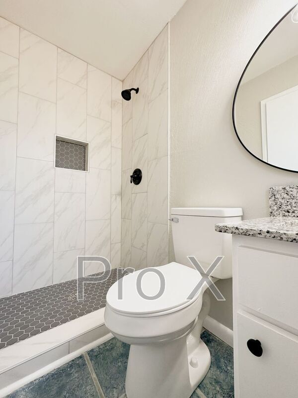 Building Photo - 2216 S Clover Dr