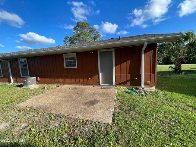Building Photo - 2014 W 23rd Ct