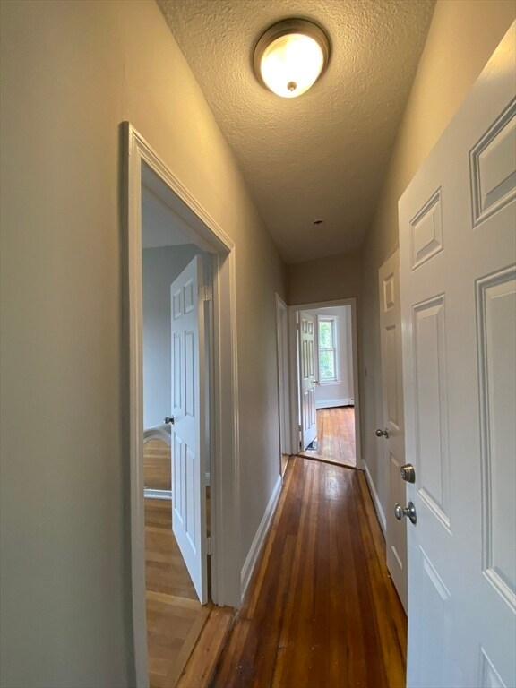 Building Photo - 139 Bowdoin St