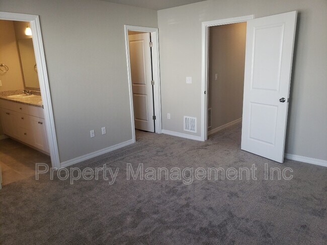 Building Photo - 7458 Mount Elbert Pt