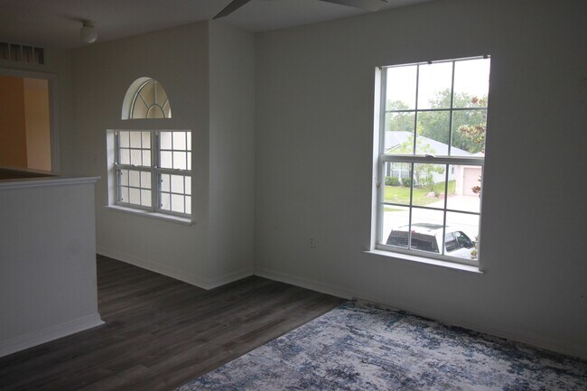 Building Photo - 116 King Arthur Ct