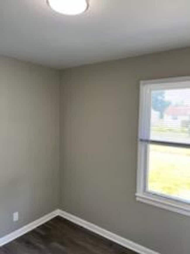 Building Photo - 3BR/1BA in Indian Trail area