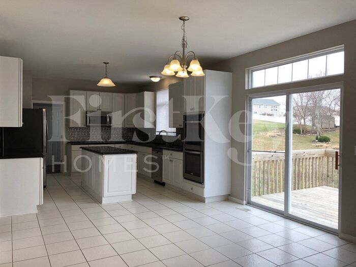Building Photo - 611 Geiser Brook Ct