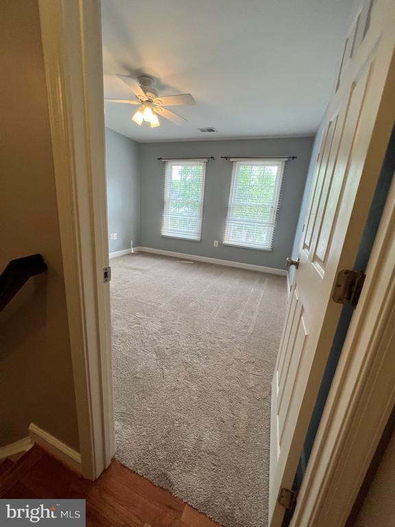 Building Photo - 28 Sunrise Valley Ct