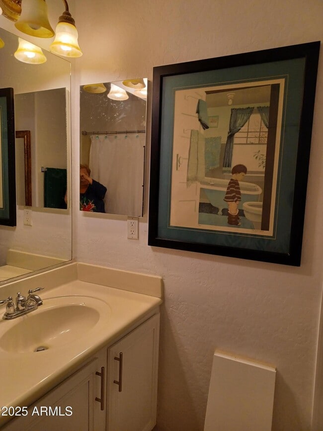 Building Photo - 12784 W Desert Mirage Dr