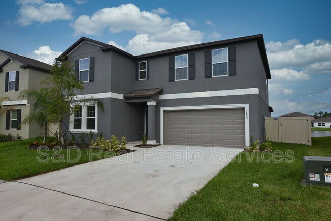 Building Photo - 1855 Red Loop