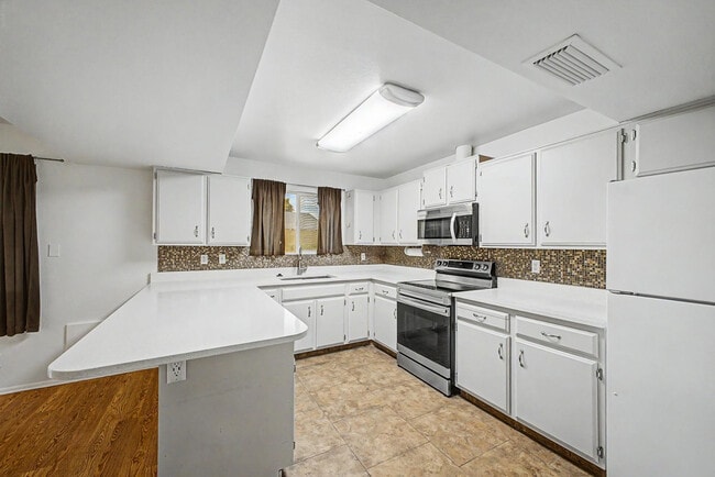 Building Photo - 12222 N 49th Ave