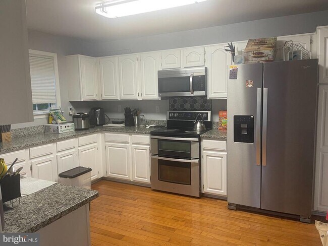 Building Photo - 13150 Ashnut Ln