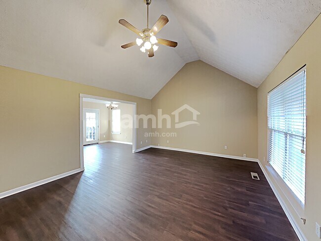 Building Photo - 322 Karlee Drive