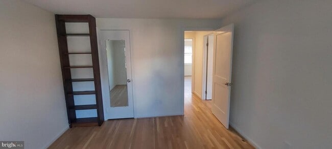 Building Photo - 19100 Annapolis Way