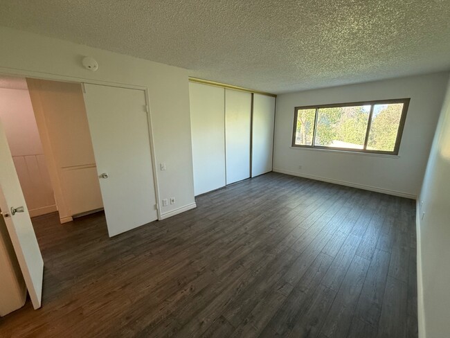 Building Photo - 1669 Tiburon Ct