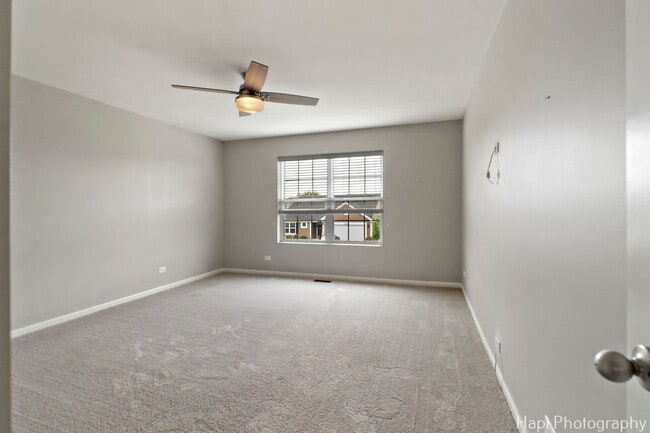 Building Photo - 1145 Adagio Dr