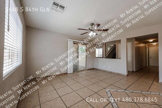 Building Photo - 2648 S 84th Gln