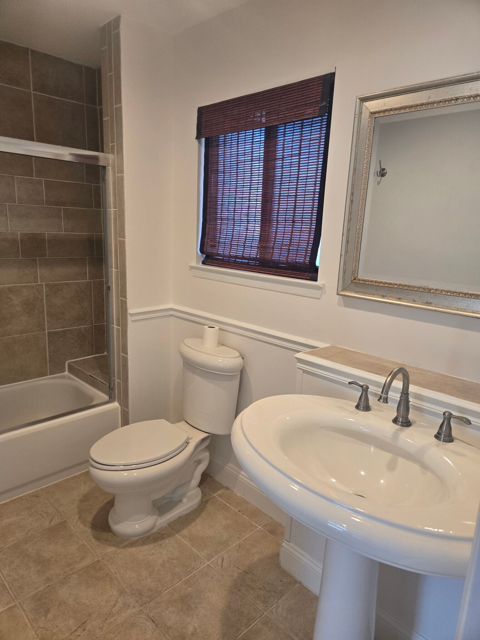 Building Photo - 68 Scarlett Dr