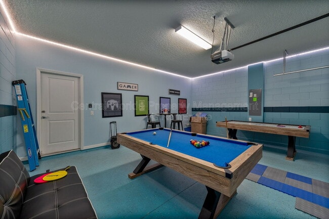 Building Photo - 5552 Misty Oak Cir