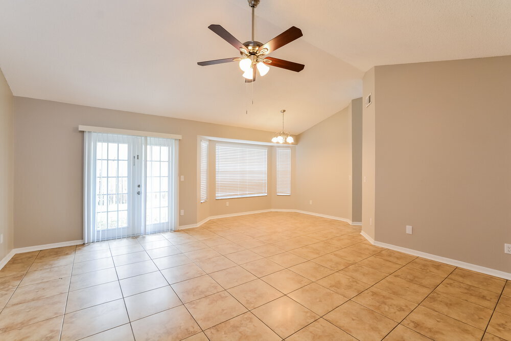 Building Photo - 201 Whiterapids Ct