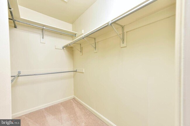 Building Photo - 8105 Quinn Terrace