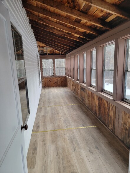 Building Photo - 164 Francestown Rd