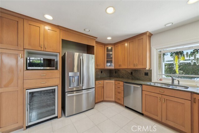 Building Photo - 17675 Rainglen Ln