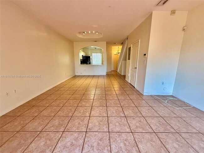 Building Photo - 15800 SW 92nd Ave