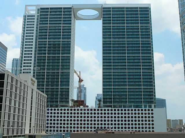 Primary Photo - 500 Brickell Ave