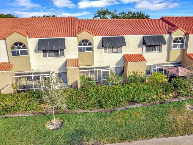 Building Photo - 7887 NW 7th Ct