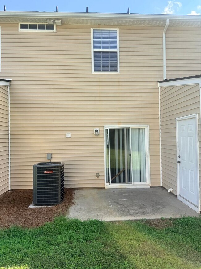 Building Photo - 1249 Liberty Bell Ct