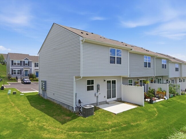 Building Photo - New Build Townhome